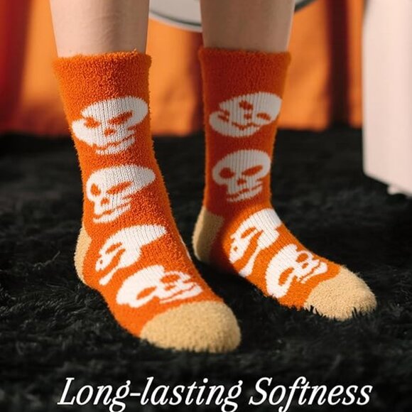 Halloween Women's Winter Fall Thick Fuzzy Socks 3-pair - Picture 3 of 6